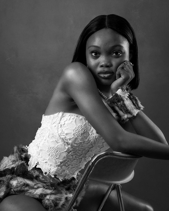 Portraits — Selected portraits · 6 frames